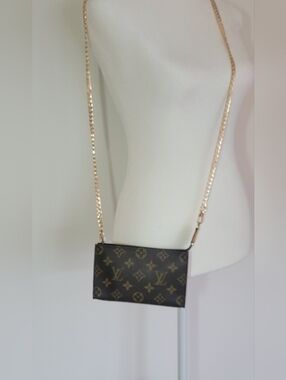 Authentic Louis Vuitton Monogram Pouch